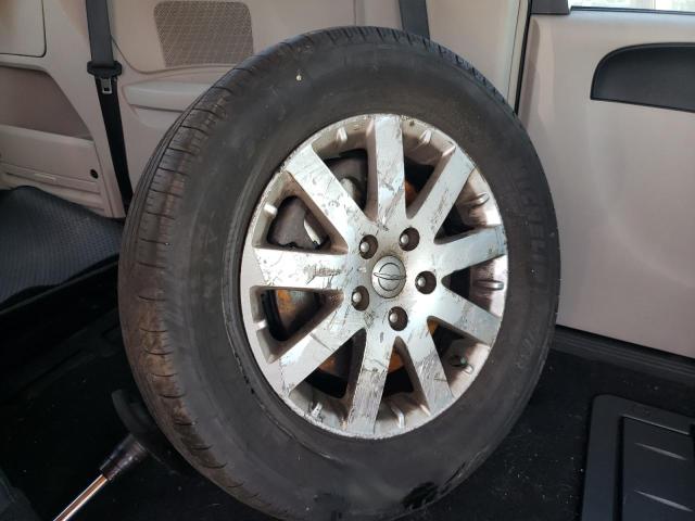 Photo 13 from auction – 2013 CHRYSLER TOWN & COU with VIN 2C4RC1BGXDR691676