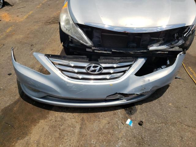Photo 12 from auction – 2013 HYUNDAI SONATA SE with VIN 5NPEC4AC2DH651457
