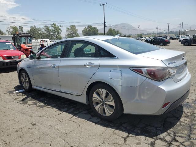 Photo 2 from auction – 2013 HYUNDAI SONATA HYB with VIN KMHEC4A47DA073044