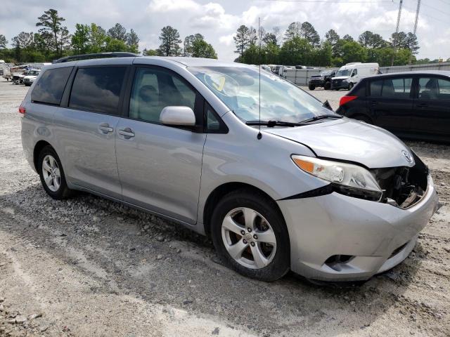 Photo 4 from auction – 2013 TOYOTA SIENNA LE with VIN 5TDKK3DC8DS332280