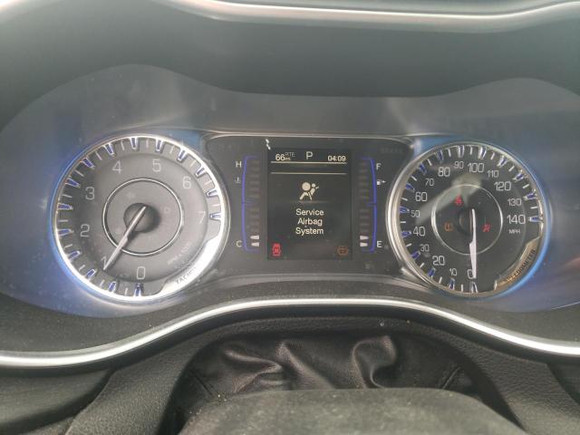 Photo 9 from auction – 2015 CHRYSLER 200 LIMITE with VIN 1C3CCCAB6FN707688