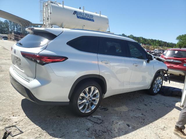 Photo 3 from auction – 2022 TOYOTA HIGHLANDER with VIN 5TDYZRAH4NS547052