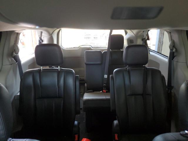 Photo 10 from auction – 2015 CHRYSLER TOWN & COU with VIN 2C4RC1BG0FR716216