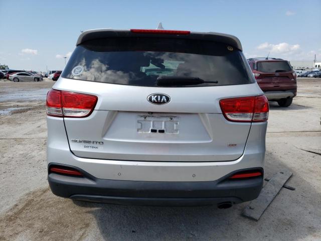 Photo 6 from auction – 2016 KIA SORENTO LX with VIN 5XYPG4A33GG039261