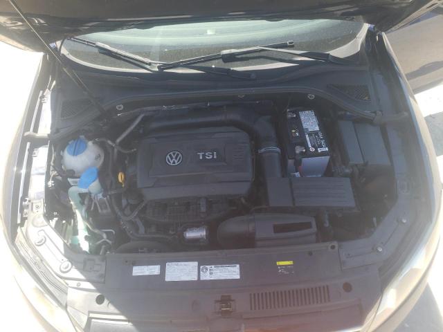 Photo 11 from auction – 2015 VOLKSWAGEN PASSAT S with VIN 1VWAT7A38FC103166