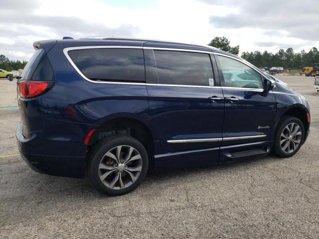 Photo 3 from auction – 2017 CHRYSLER PACIFICA L with VIN 2C4RC1GG7HR816521