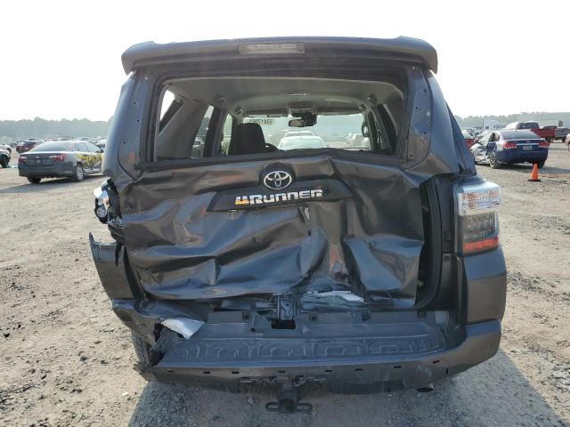 Photo 6 from auction – 2020 TOYOTA 4RUNNER SR with VIN JTEBU5JRXL5763704