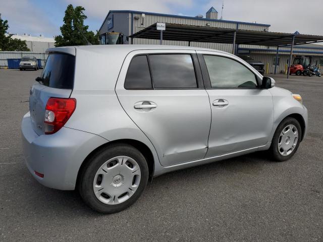 Photo 3 from auction – 2008 TOYOTA SCION XD with VIN JTKKU10418J024070