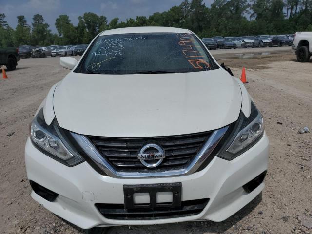Photo 5 from auction – 2017 NISSAN ALTIMA 2.5 with VIN 1N4AL3AP5HC131465