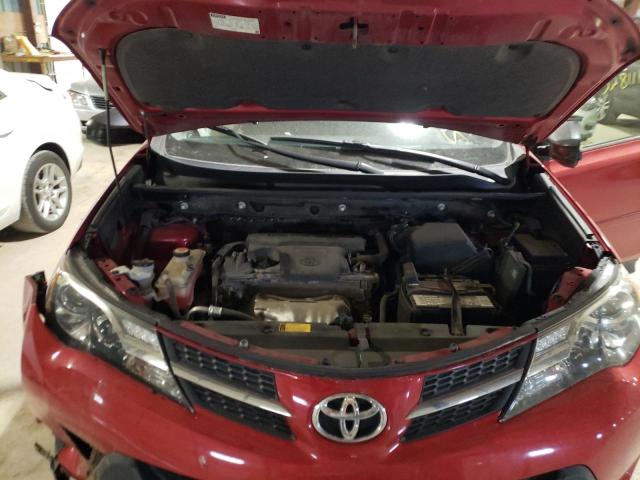 Photo 11 from auction – 2015 TOYOTA RAV4 LE with VIN JTMBFREV4FJ018200
