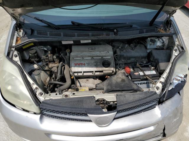 Photo 12 from auction – 2004 TOYOTA SIENNA CE with VIN 5TDZA23C84S099997