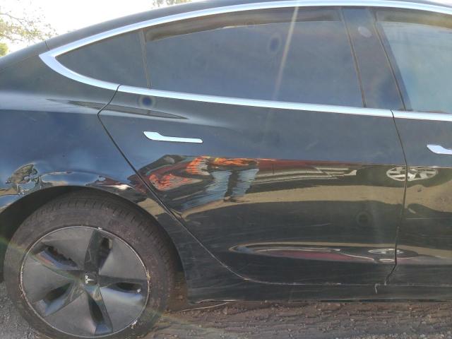 Photo 10 from auction – 2018 TESLA MODEL 3 with VIN 5YJ3E1EA4JF172007