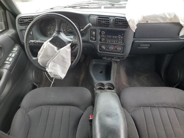 Photo 8 from auction – 2003 CHEVROLET BLAZER with VIN 1GNCS13X33K102835