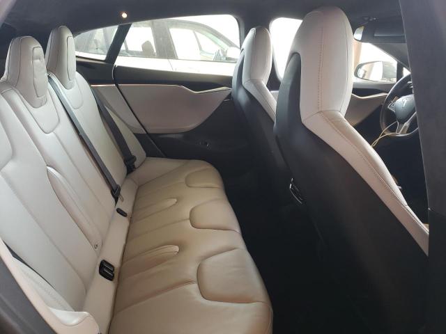 Photo 10 from auction – 2015 TESLA MODEL S 85 with VIN 5YJSA1H24FF095870