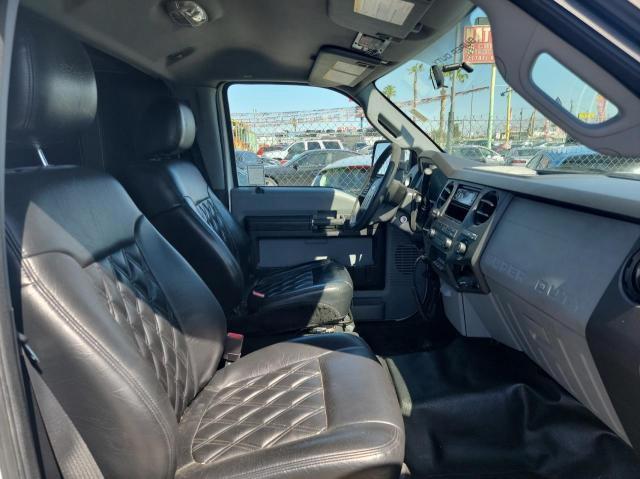 Photo 5 from auction – 2014 FORD F550 SUPER with VIN 1FDUF5GY2EEB36760