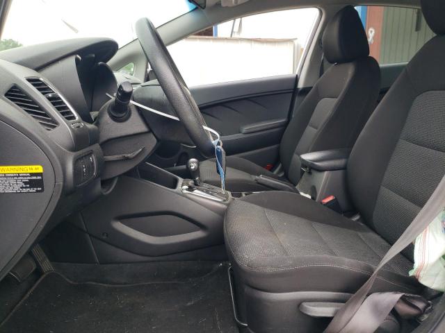 Photo 7 from auction – 2017 KIA FORTE LX with VIN 3KPFK4A71HE035785