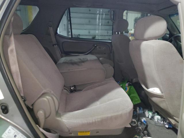 Photo 11 from auction – 2004 TOYOTA SEQUOIA SR with VIN 5TDBT44A24S227395