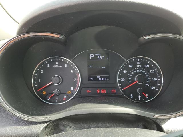 Photo 9 from auction – 2017 KIA FORTE LX with VIN 3KPFK4A77HE101451
