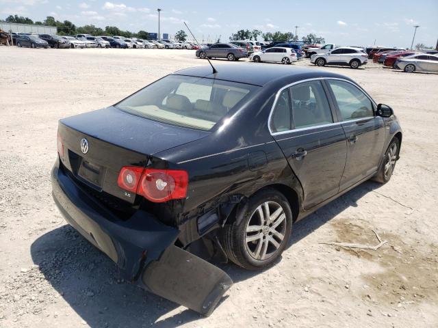 Photo 3 from auction – 2007 VOLKSWAGEN JETTA WOLF with VIN 3VWEF81K17M065236