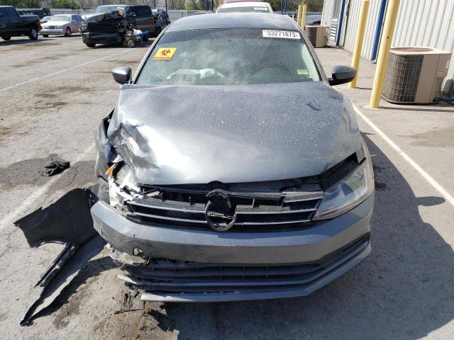 Photo 5 from auction – 2017 VOLKSWAGEN JETTA S with VIN 3VW2B7AJ6HM329164
