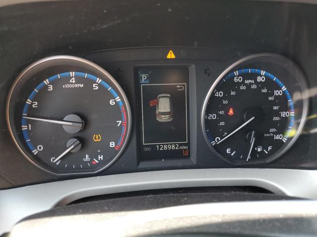 Photo 9 from auction – 2017 TOYOTA RAV4 LE with VIN 2T3ZFREV5HW321165
