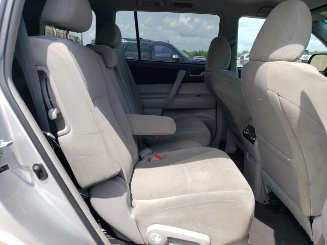 Photo 11 from auction – 2011 TOYOTA HIGHLANDER with VIN 5TDBK3EH2BS081392
