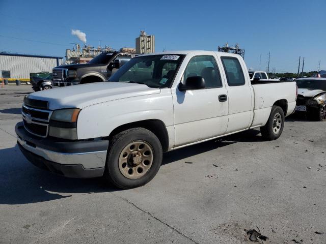 CHEVROLET SILVERADO 2006 with VIN 1GCEC19X46Z105597 - Photo from auction