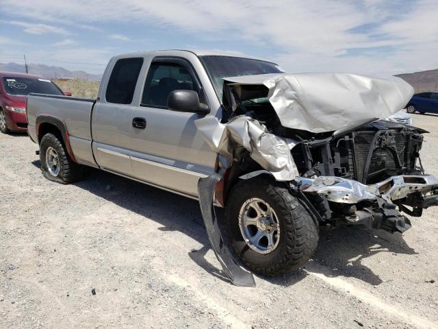 Снимка 4 от търг – 2004 GMC NEW SIERRA с VIN 2GTEC19VX41391492