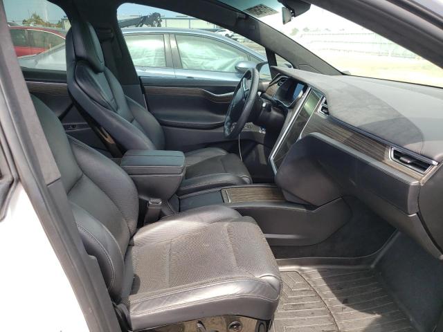 Photo 7 from auction – 2016 TESLA MODEL X with VIN 5YJXCBE49GF001365