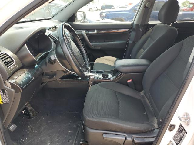 Photo 7 from auction – 2014 KIA SORENTO LX with VIN 5XYKTCA60EG449961