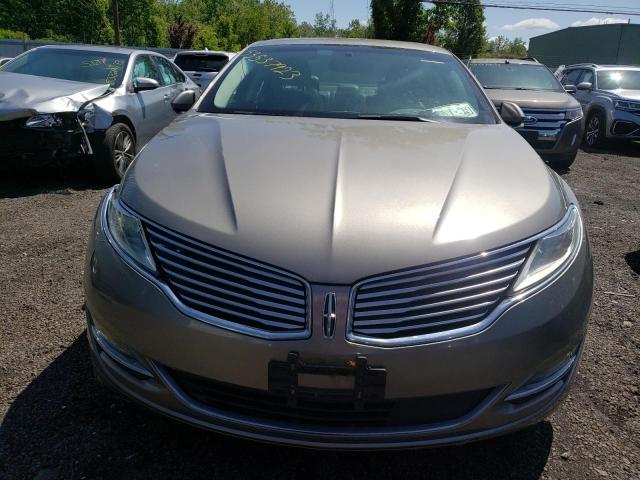 Photo 5 from auction – 2016 LINCOLN MKZ with VIN 3LN6L2J95GR632928