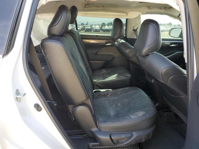 Photo 11 from auction – 2022 TOYOTA HIGHLANDER with VIN 5TDXBRCH3NS544320