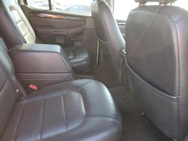 Photo 11 from auction – 2005 FORD EXPLORER L with VIN 1FMDU75W65ZA20649