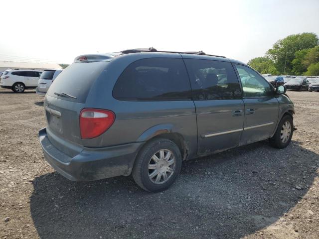 Photo 3 from auction – 2005 CHRYSLER TOWN & COU with VIN 2C4GP54L25R601841