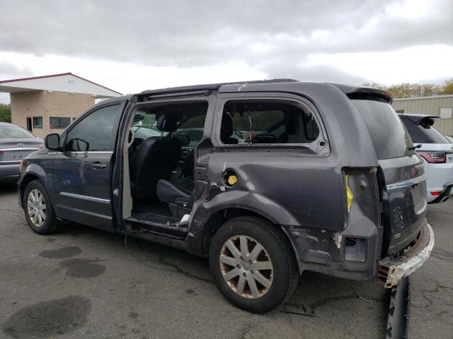 Photo 2 from auction – 2015 CHRYSLER TOWN & COU with VIN 2C4RC1BG4FR595593