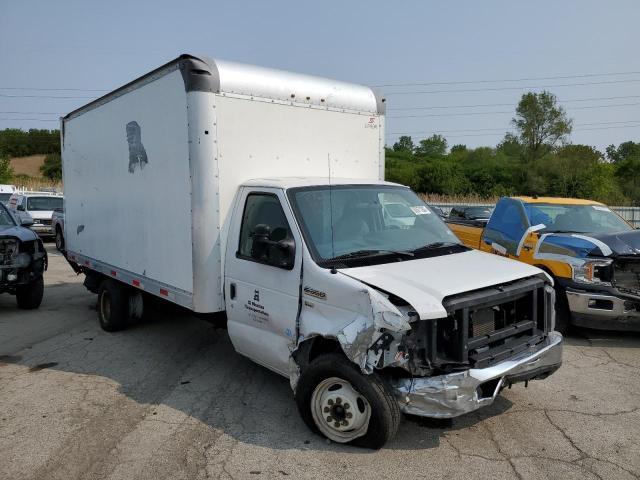 FORD ECONOLINE 2019 with VIN 1FDWE3F6XKDC09083 - Photo from auction