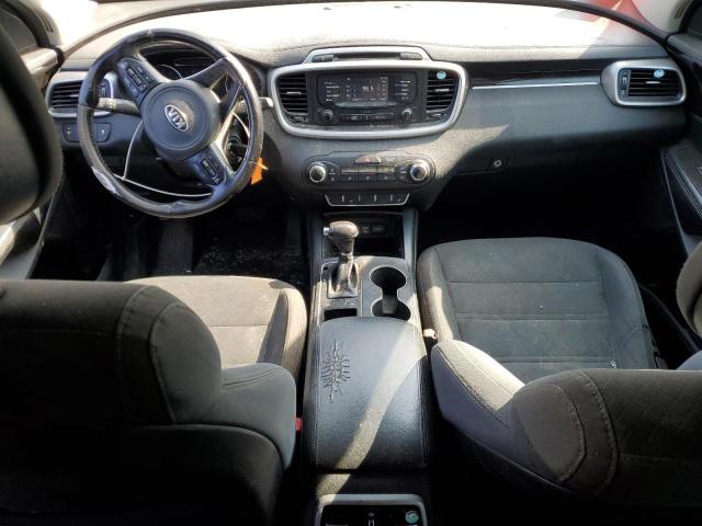 Photo 8 from auction – 2016 KIA SORENTO LX with VIN 5XYPG4A34GG109723