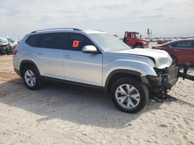 Photo 4 from auction – 2019 VOLKSWAGEN ATLAS S with VIN 1V2GR2CA0KC519215