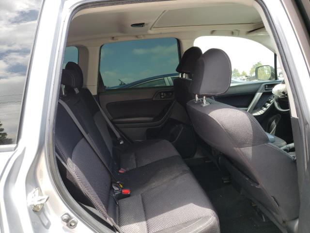 Photo 10 from auction – 2018 SUBARU FORESTER 2 with VIN JF2SJAEC0JH565609