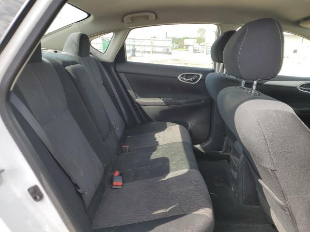 Photo 10 from auction – 2015 NISSAN SENTRA S with VIN 3N1AB7AP5FY217872