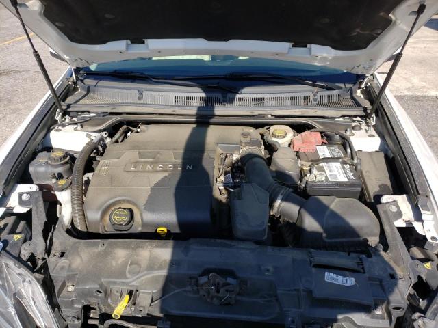 Photo 11 from auction – 2016 LINCOLN MKS with VIN 1LNHL9DKXGG602976