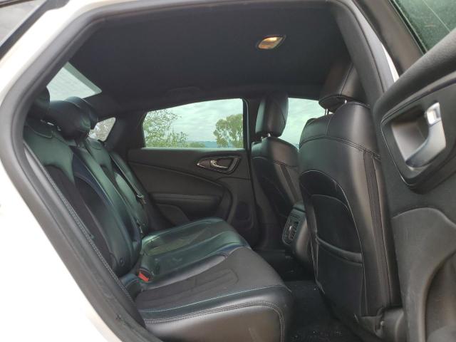 Photo 10 from auction – 2015 CHRYSLER 200 S with VIN 1C3CCCDG4FN601604