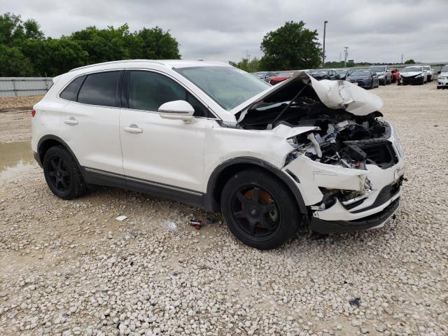 Photo 4 from auction – 2015 LINCOLN MKC with VIN 5LMCJ1A99FUJ04235
