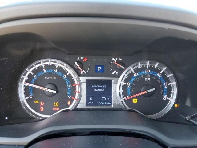Photo 9 from auction – 2017 TOYOTA 4RUNNER SR with VIN JTEBU5JR9H5452692
