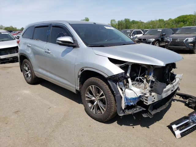 Photo 4 from auction – 2017 TOYOTA HIGHLANDER with VIN 5TDBZRFH5HS398220