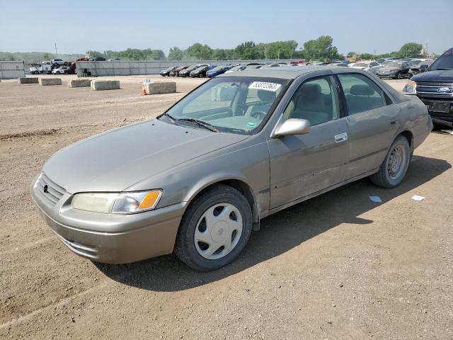TOYOTA CAMRY LE 1997 with VIN JT2BF22K9V0017946 - Photo from auction