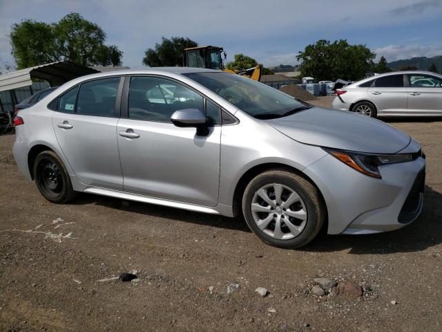 Photo 4 from auction – 2022 TOYOTA COROLLA LE with VIN 5YFEPMAE3NP282246