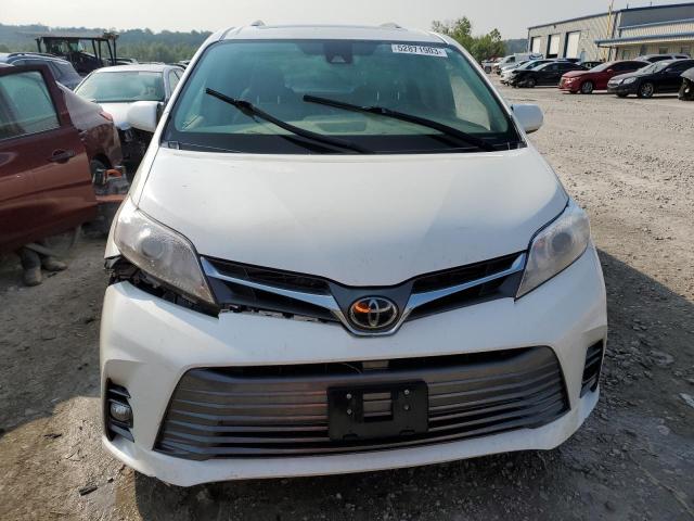 Photo 5 from auction – 2018 TOYOTA SIENNA XLE with VIN 5TDDZ3DC7JS204645