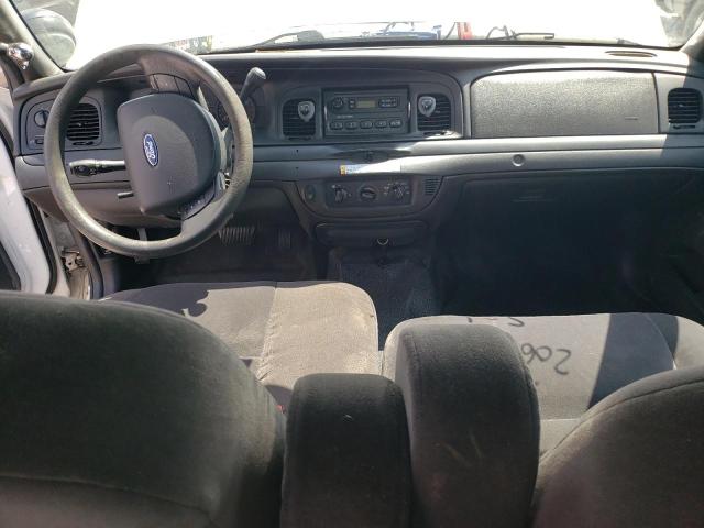 Photo 8 from auction – 2011 FORD CROWN VICT with VIN 2FABP7BV4BX116155