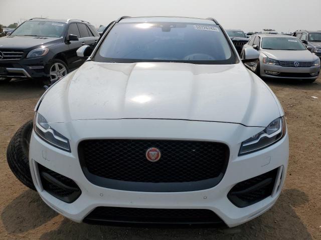 Photo 5 from auction – 2017 JAGUAR F-PACE R - with VIN SADCL2BV1HA896392